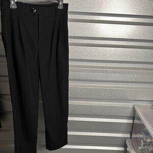 Mango / MNG pleated Classic Black Dress Pants, Size 8